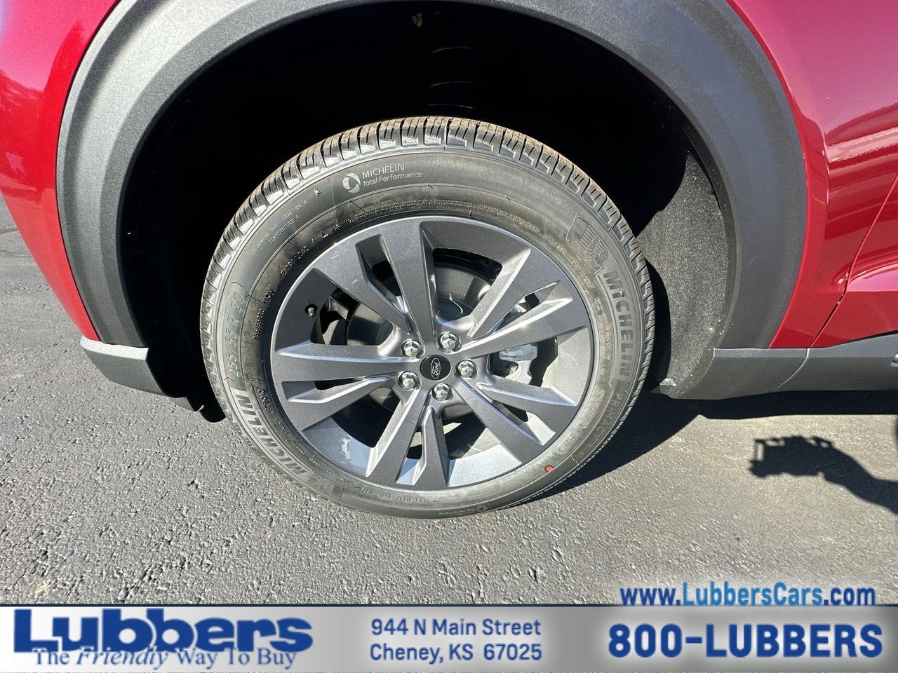 2027 Ford Explorer Active w/200A Pkg