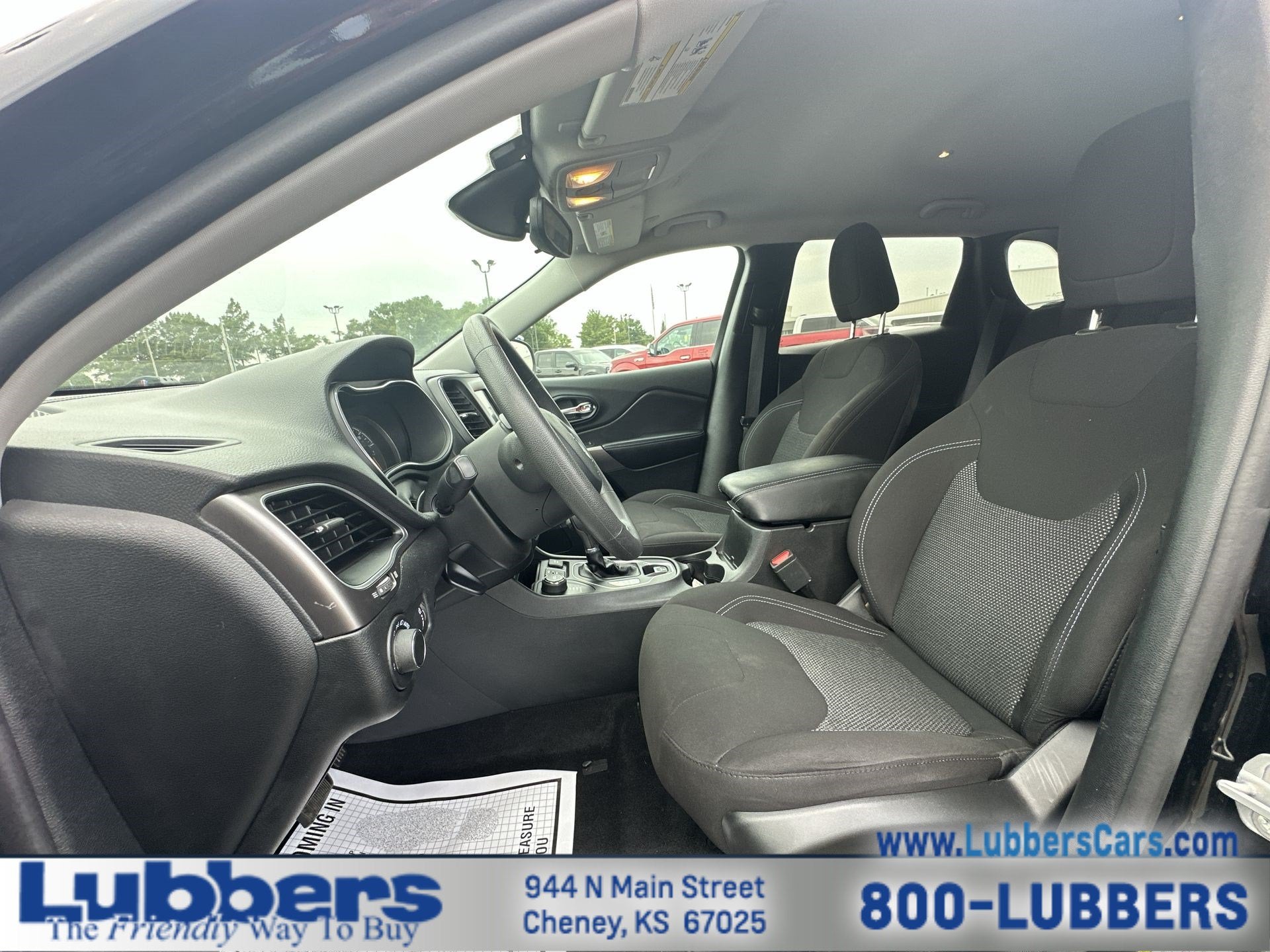 2020 Jeep Cherokee Latitude