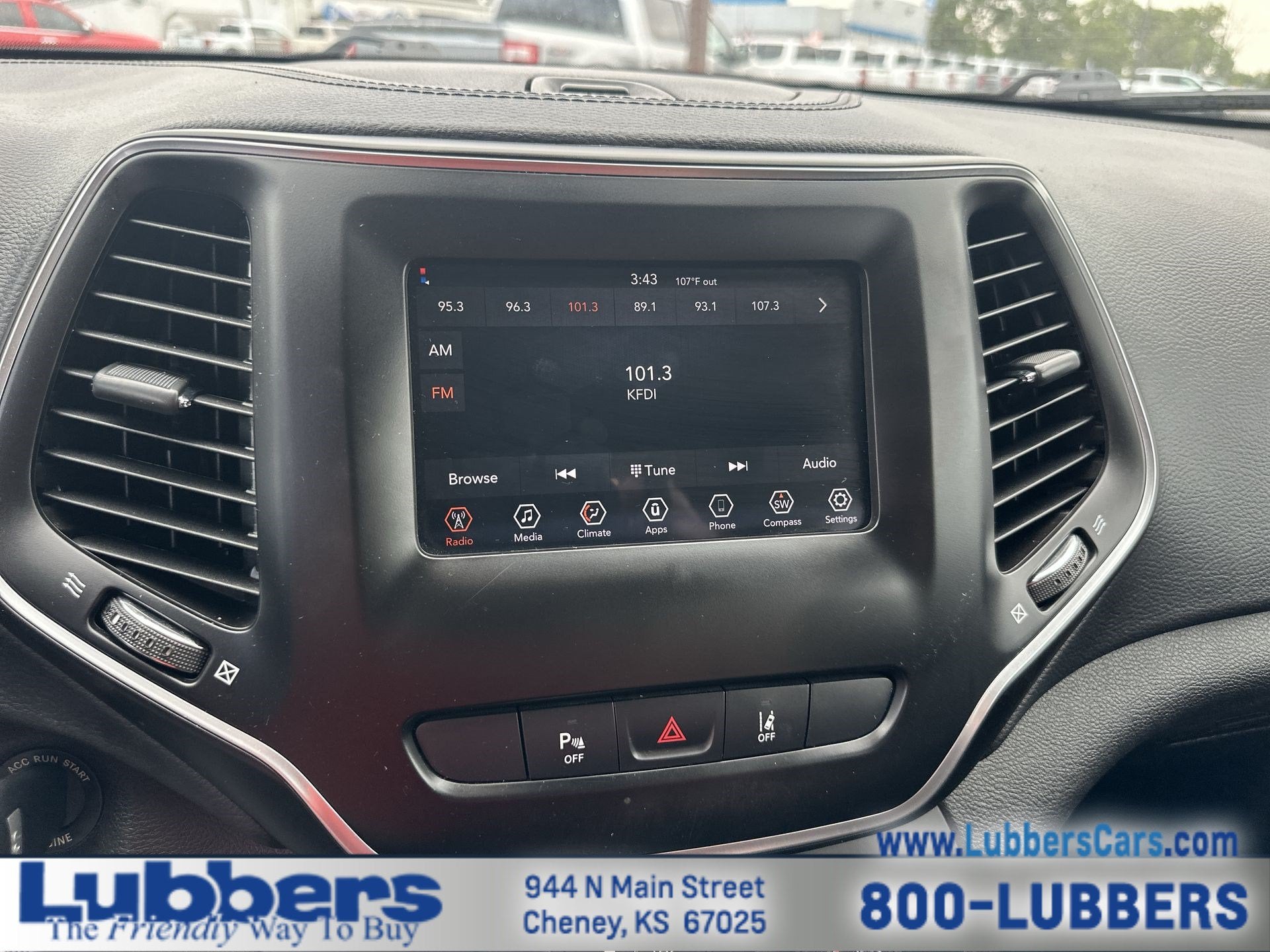 2020 Jeep Cherokee Latitude