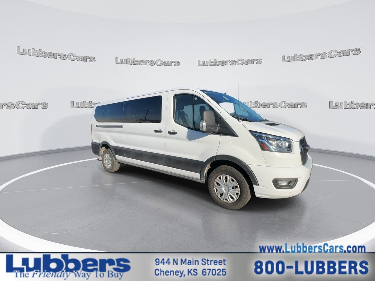 2023 Ford Transit Passenger Wagon XLT