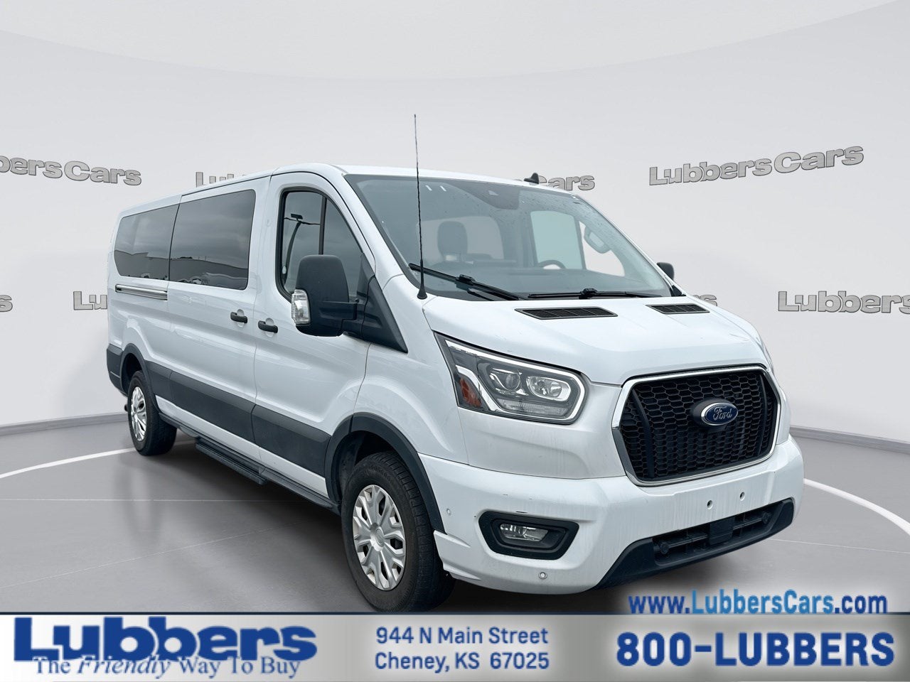 2023 Ford Transit Passenger Wagon XLT