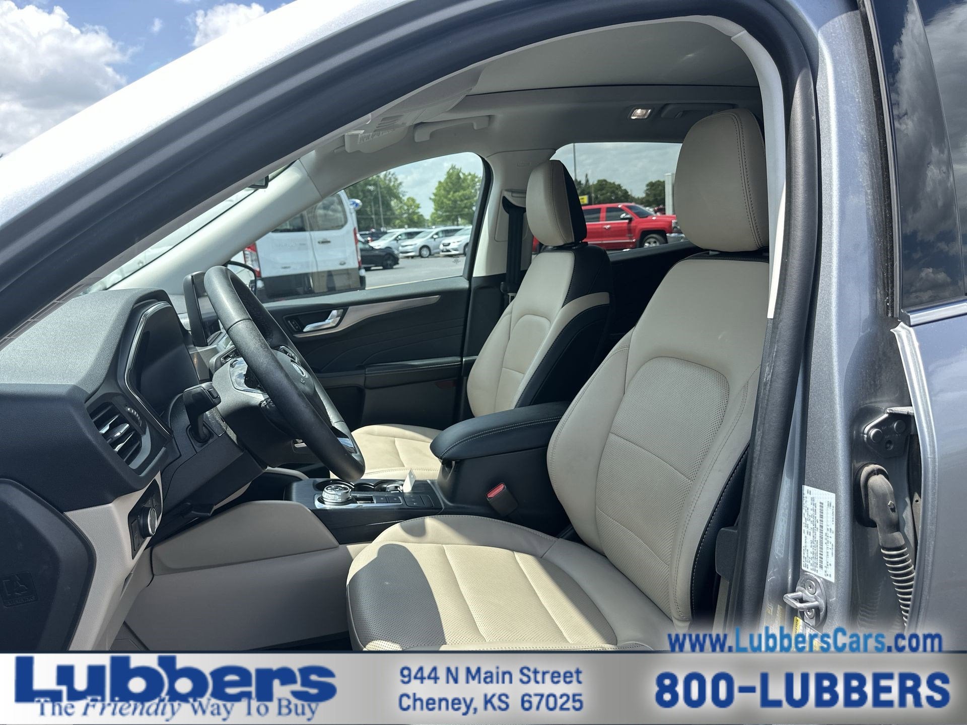 2022 Ford Escape Titanium