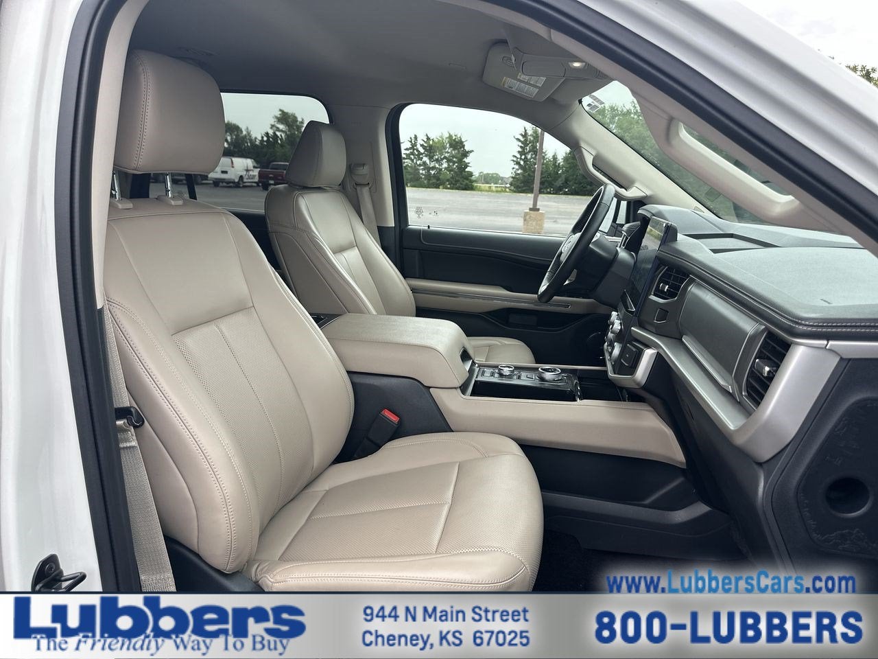 2022 Ford Expedition Max XLT