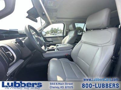 2025 Ford Expedition Active