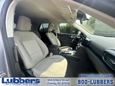 2020 Ford Explorer Base