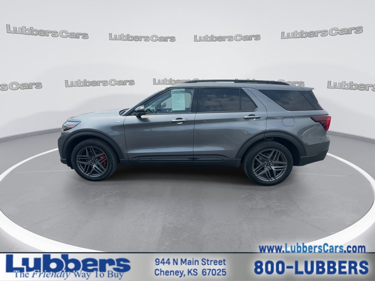 2025 Ford Explorer ST-Line