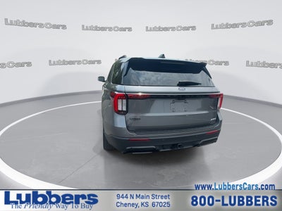2025 Ford Explorer ST-Line