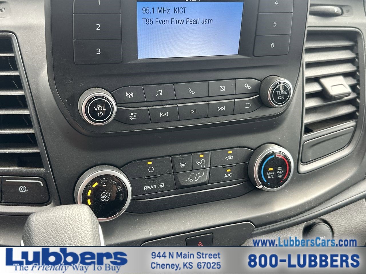 2025 Ford Transit Cargo Van Base
