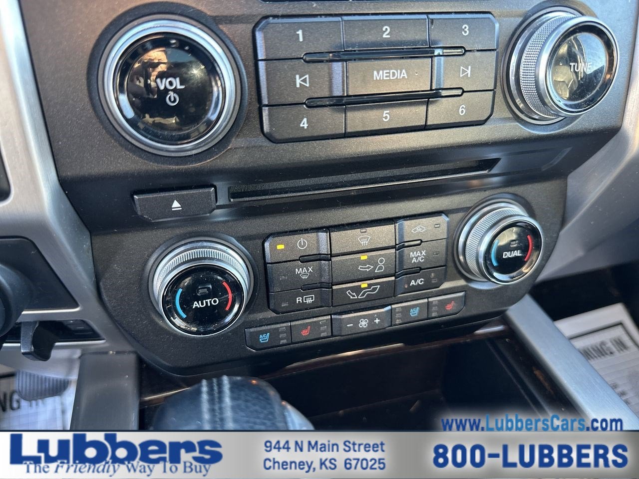 2017 Ford F-150 Platinum