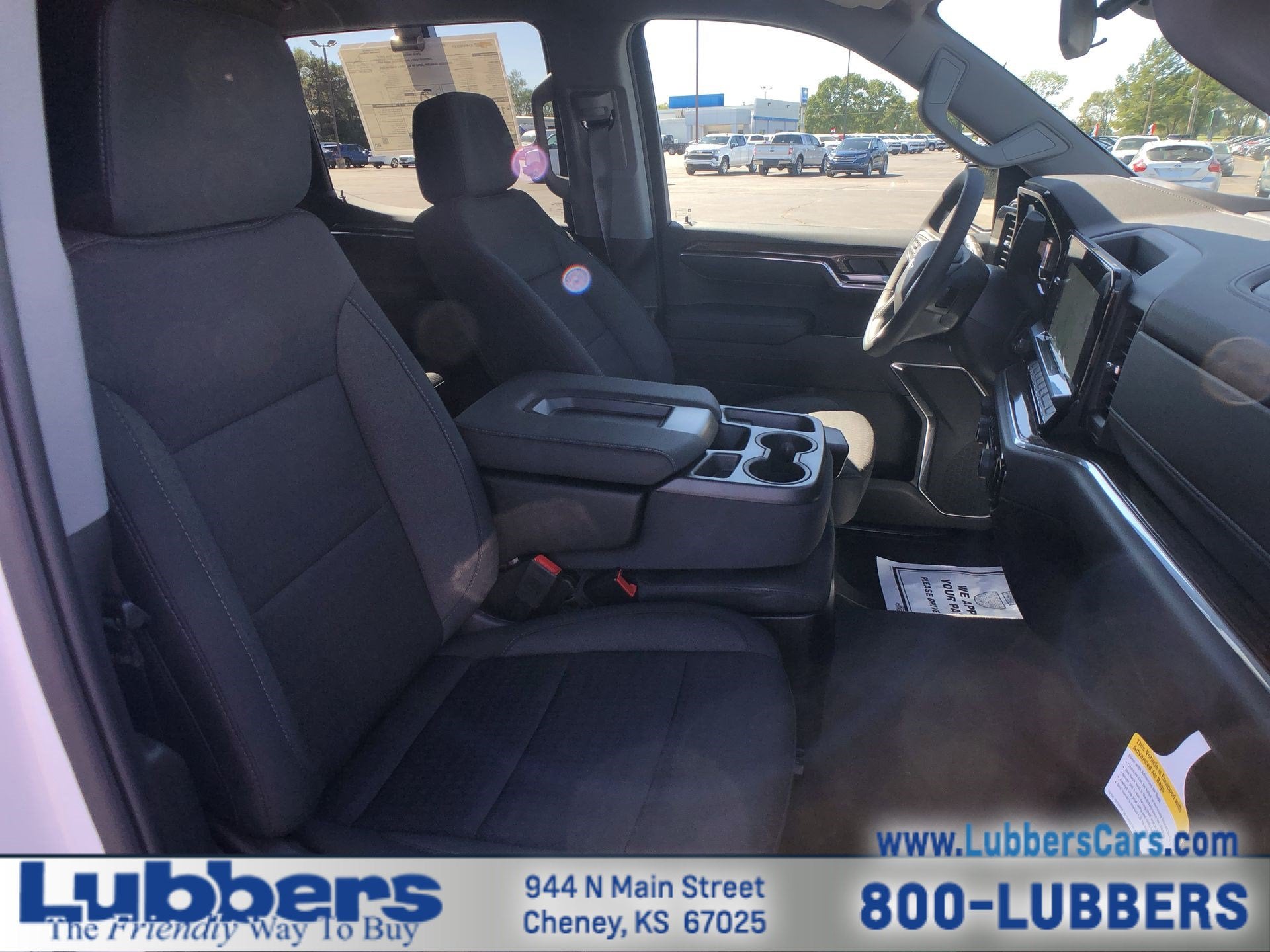 2024 Chevrolet Silverado 1500 LT - Photo 20