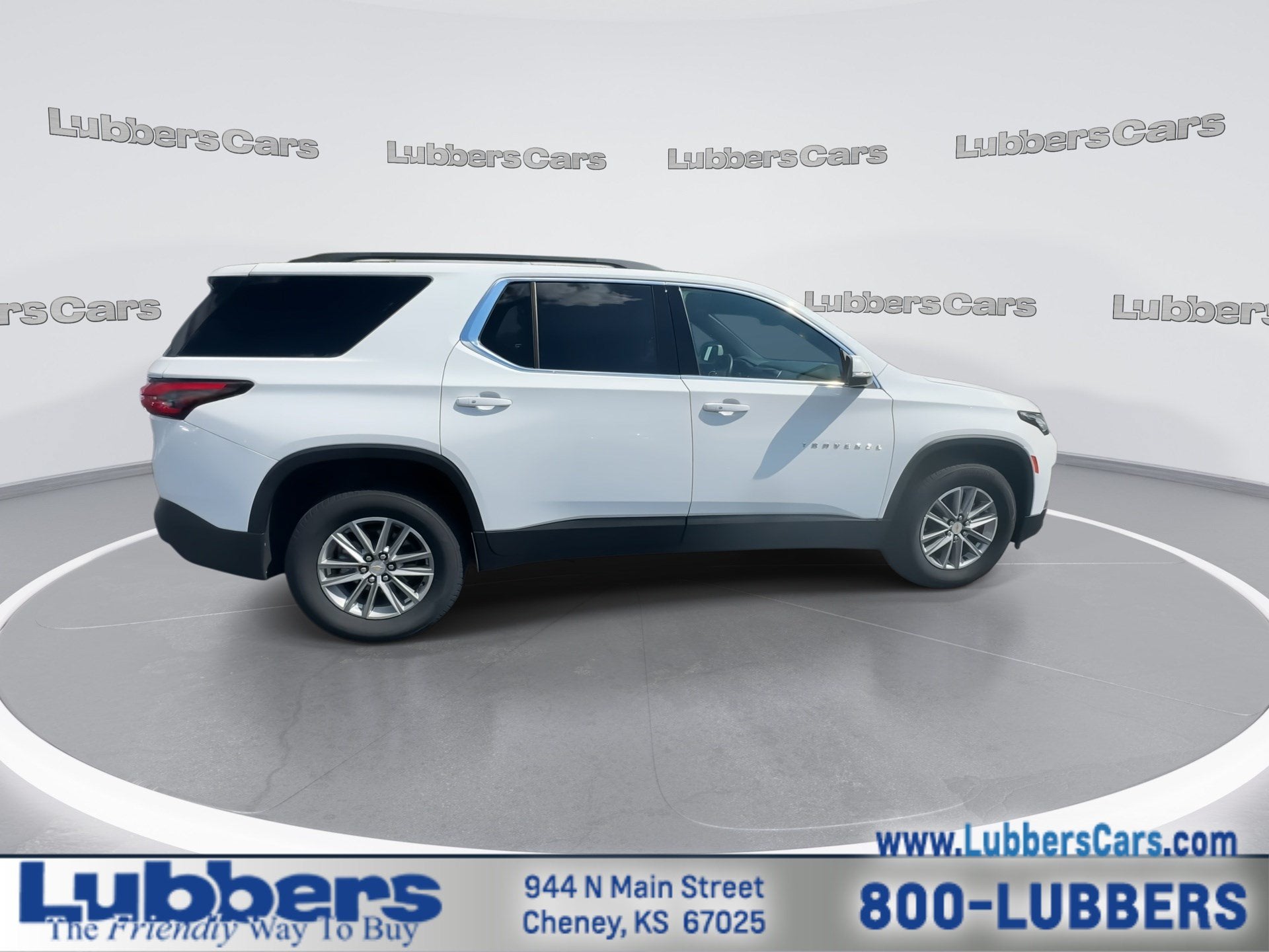 2023 Chevrolet Traverse LT Cloth