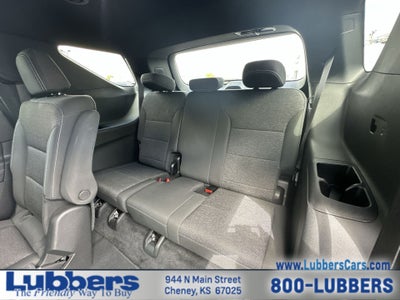 2025 Chevrolet Traverse FWD LT