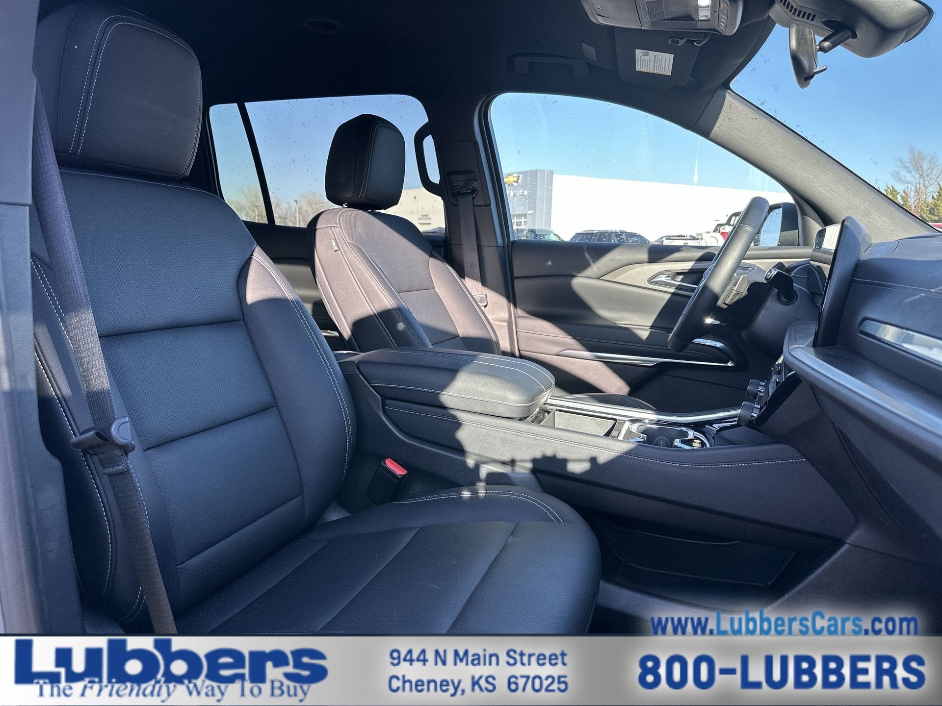 2025 Chevrolet Traverse FWD LT