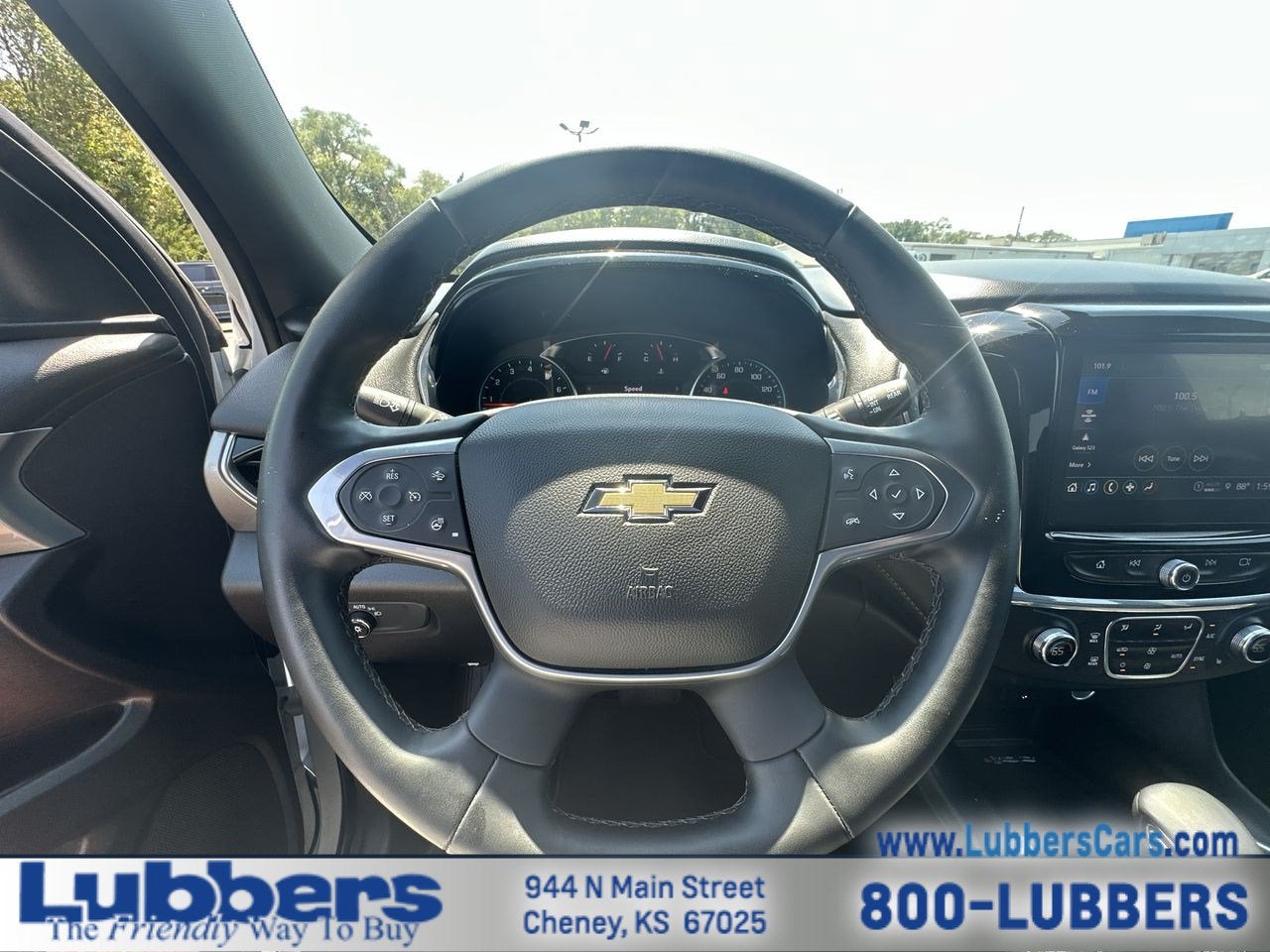 2023 Chevrolet Traverse LT Leather