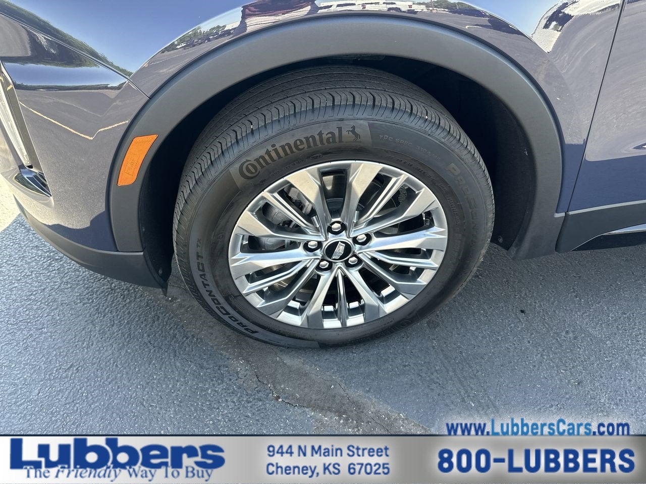 2025 Cadillac XT4 FWD Premium Luxury