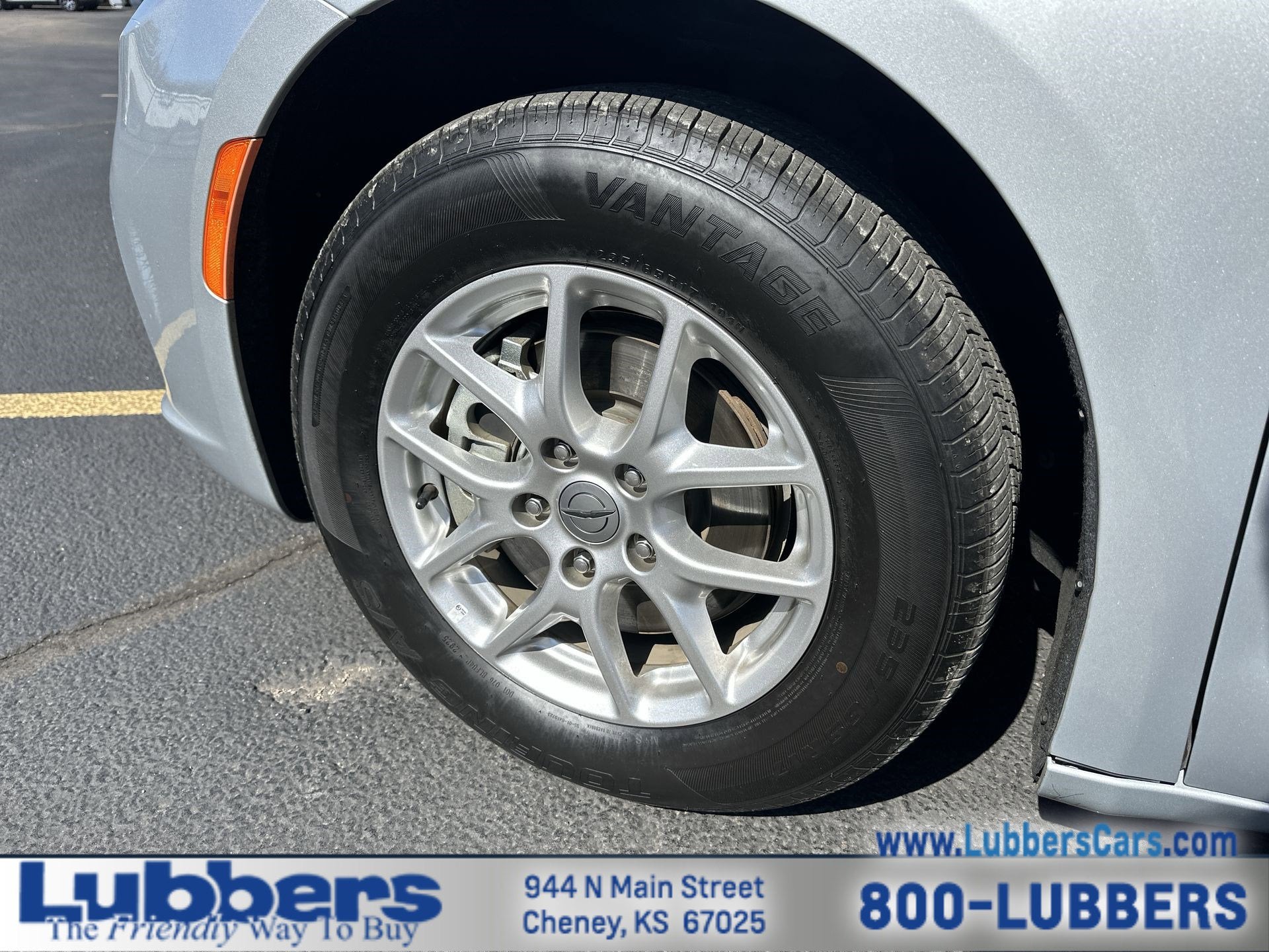 2024 Chrysler Pacifica Touring L