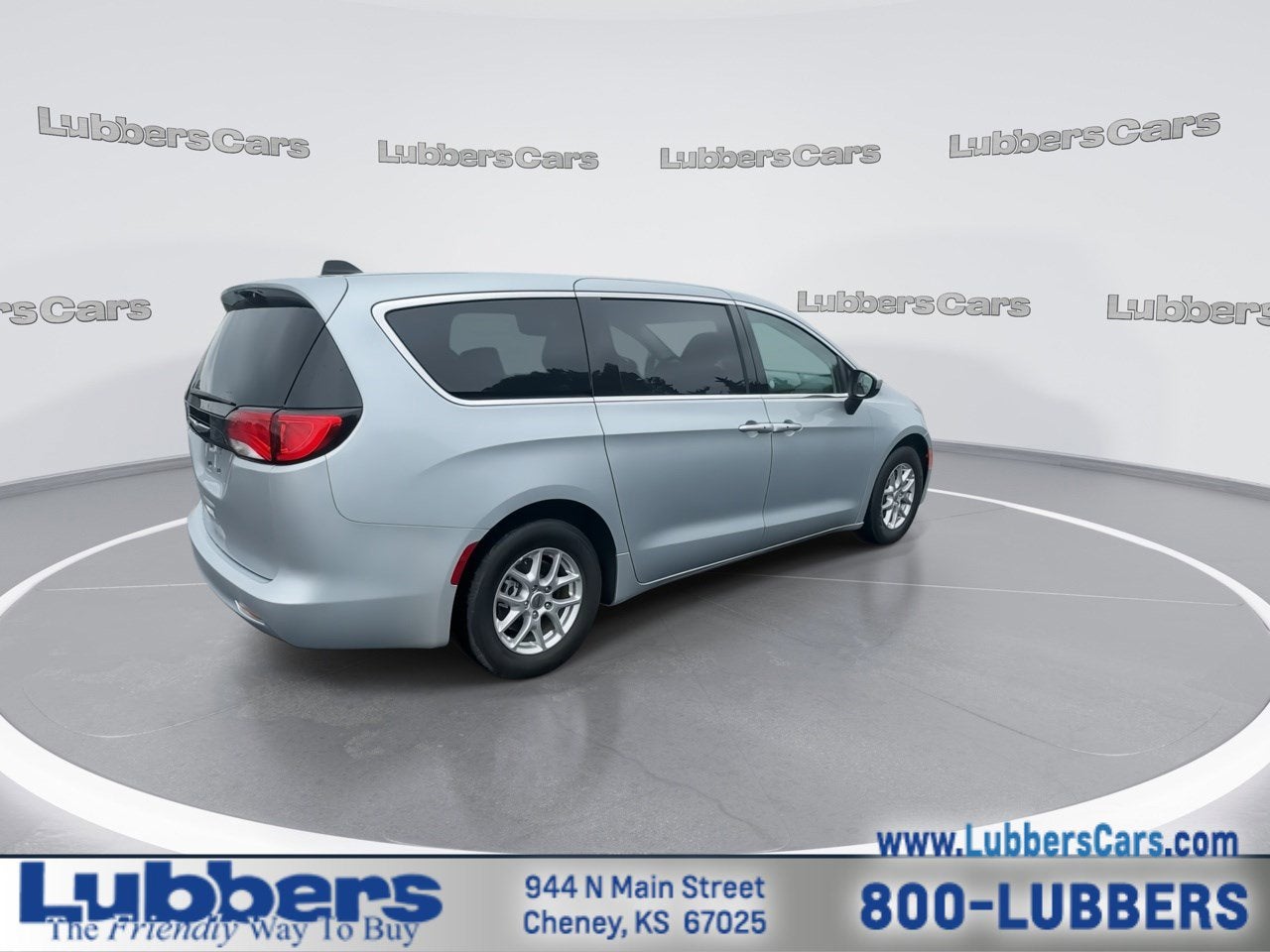 2023 Chrysler Voyager LX