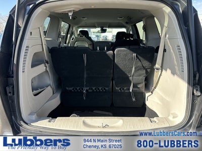 2023 Chrysler Voyager LX