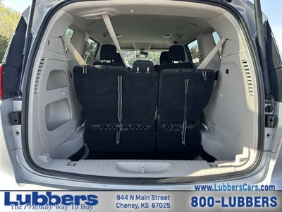 2023 Chrysler Voyager LX