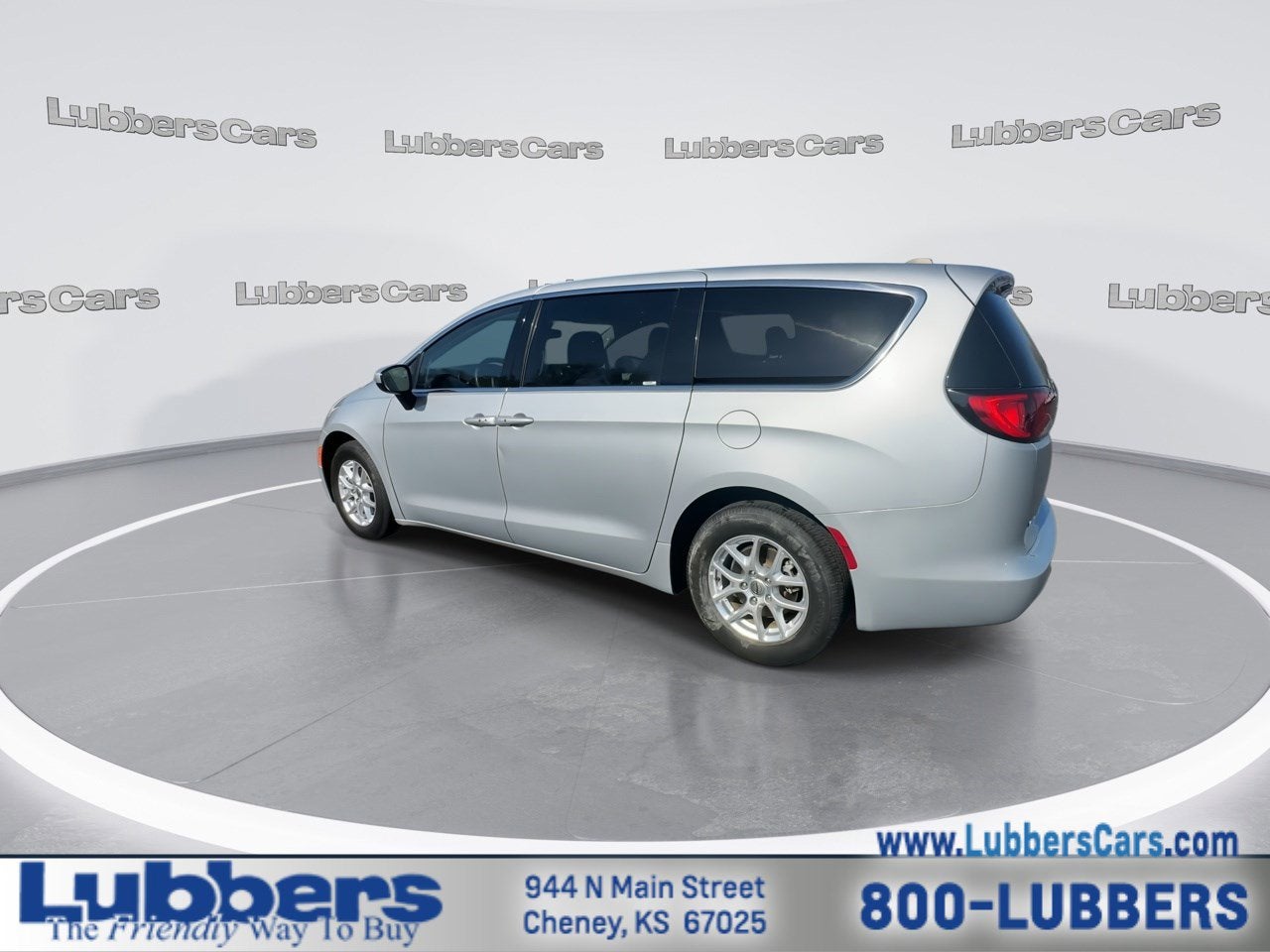 2023 Chrysler Voyager LX