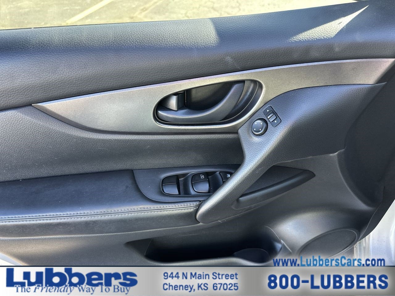 2017 Nissan Rogue Sport S