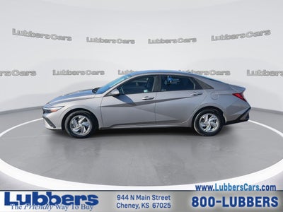 2024 Hyundai Elantra SE