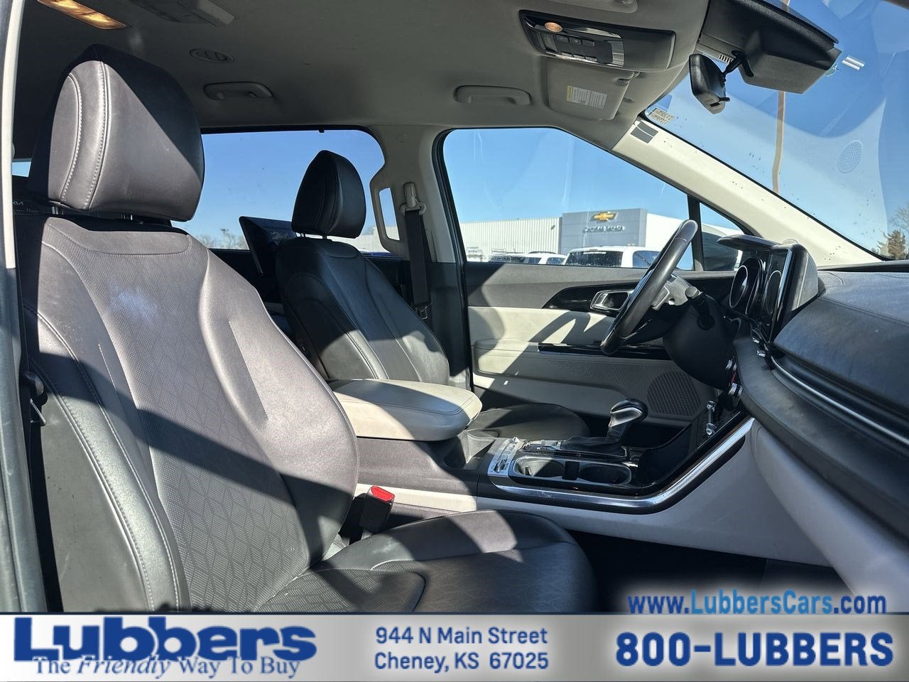 2022 Kia Carnival SX